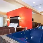 Howard Johnson By Wyndham North Bergen 