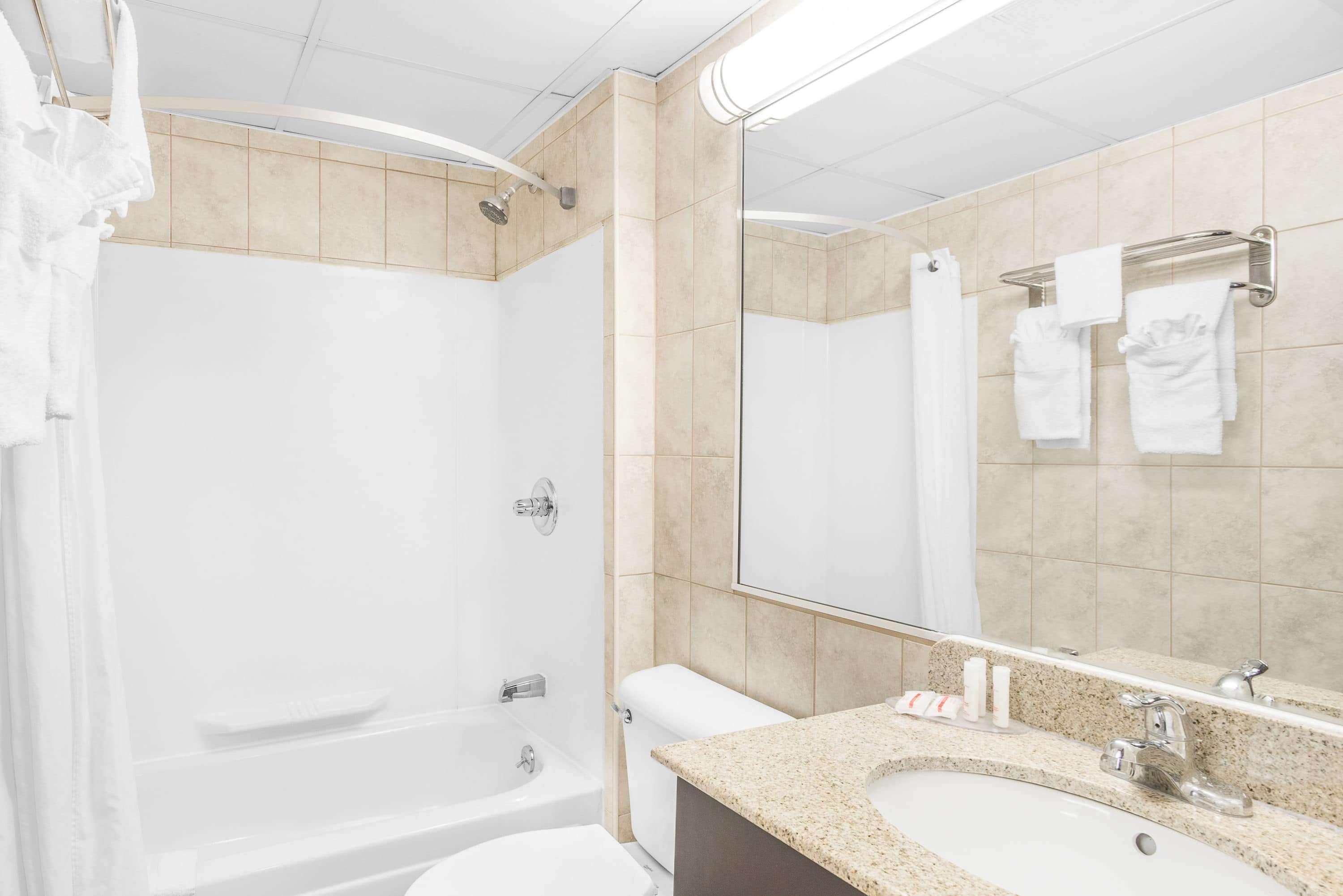 Hotel Howard Johnson By Wyndham North Bergen