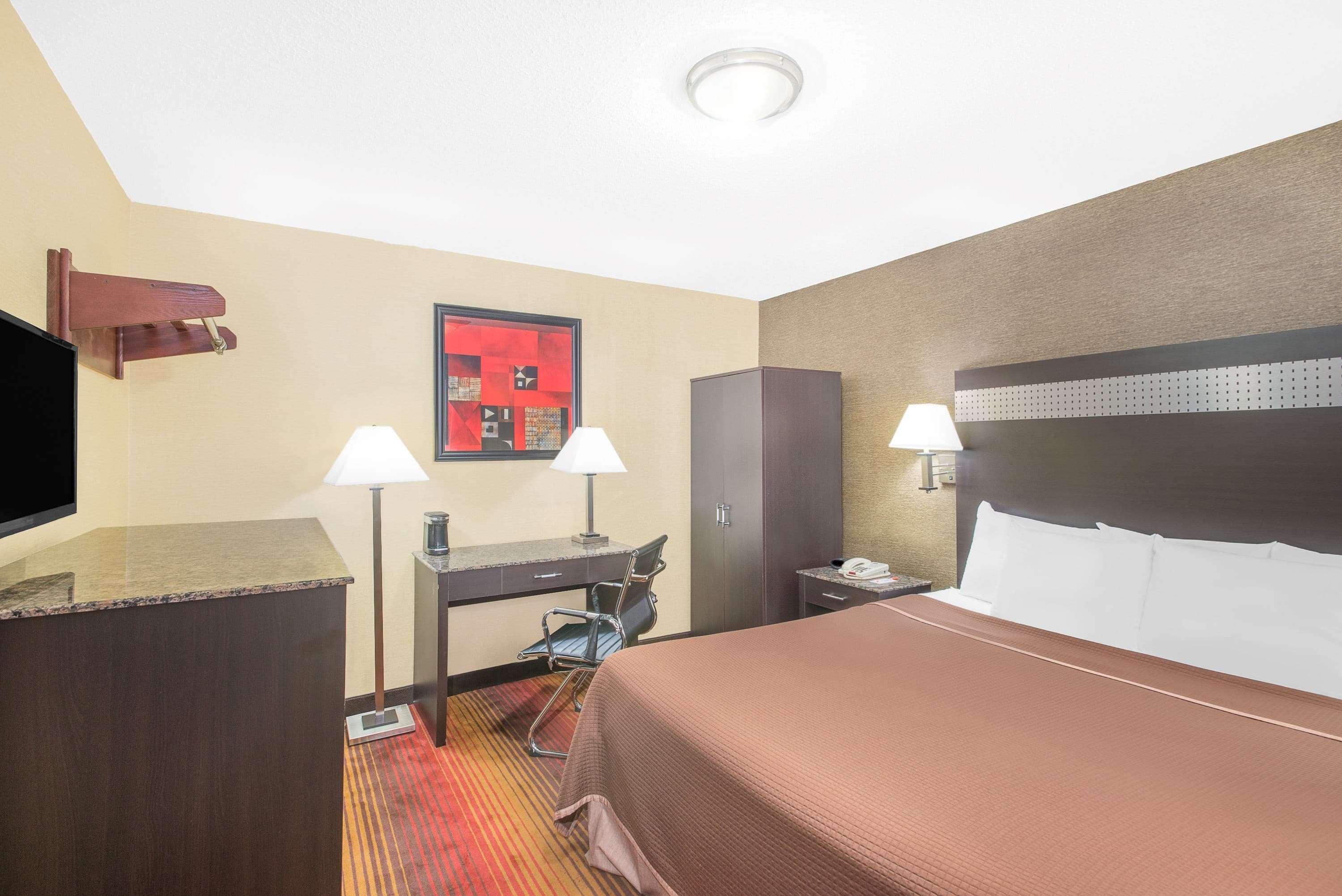 Howard Johnson By Wyndham Hotel 2*