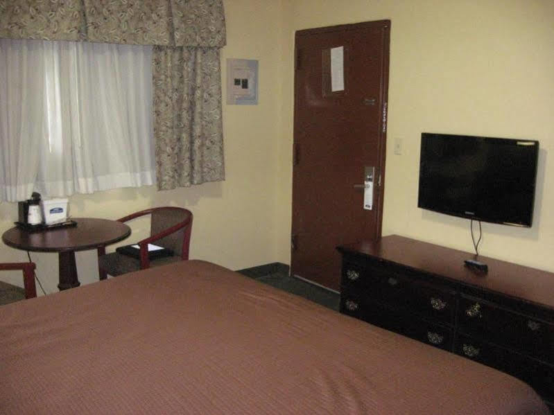 Howard Johnson By Wyndham 2* North Bergen